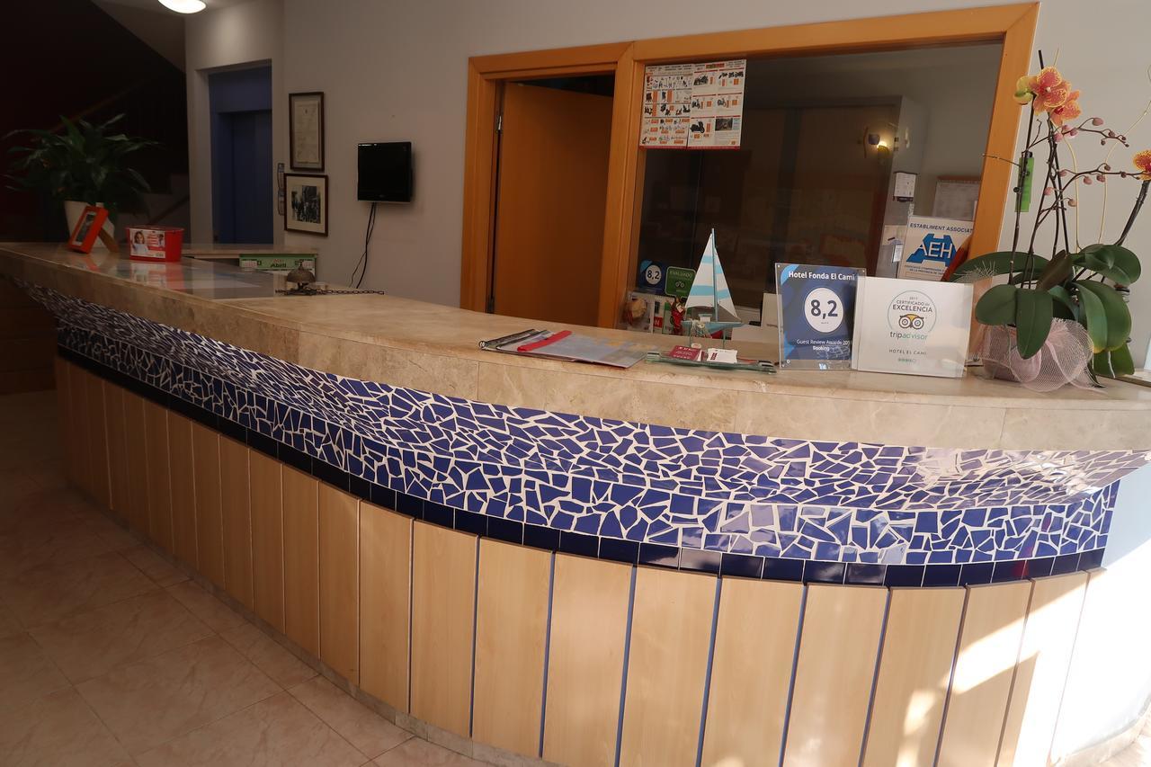 El Cami Hotel Кембрилс Екстериор снимка