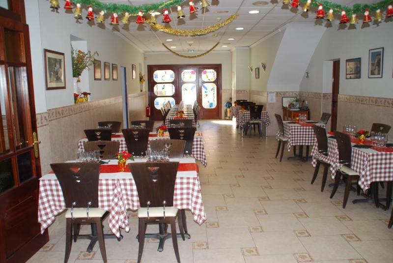 El Cami Hotel Кембрилс Екстериор снимка